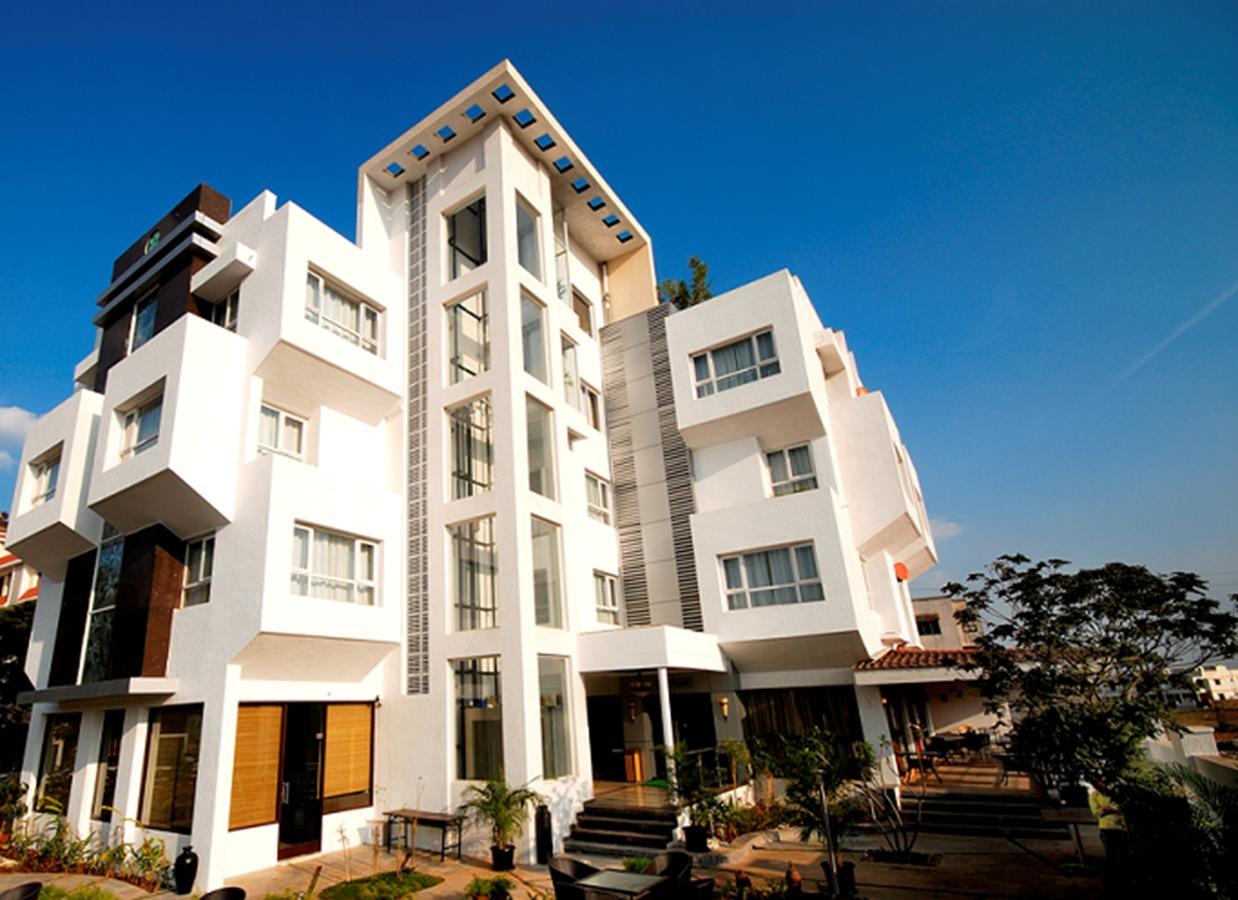 Click Hotel Nashik Exterior photo